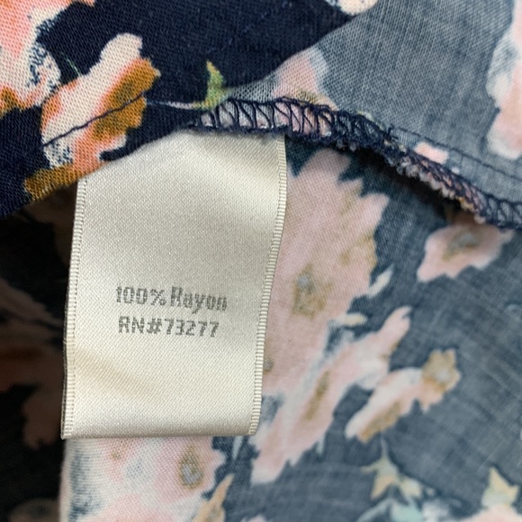 Lauren Conrad Blouse - Picture 8 of 13